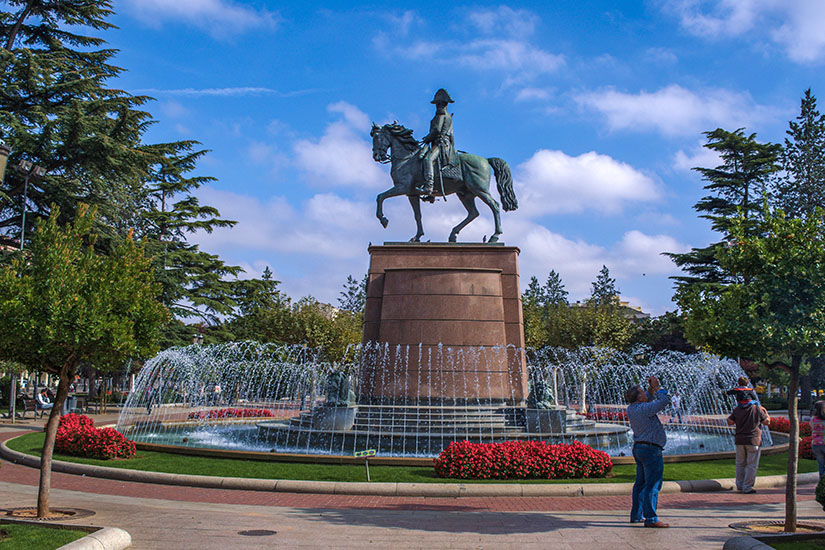 Monumento al General Espartero