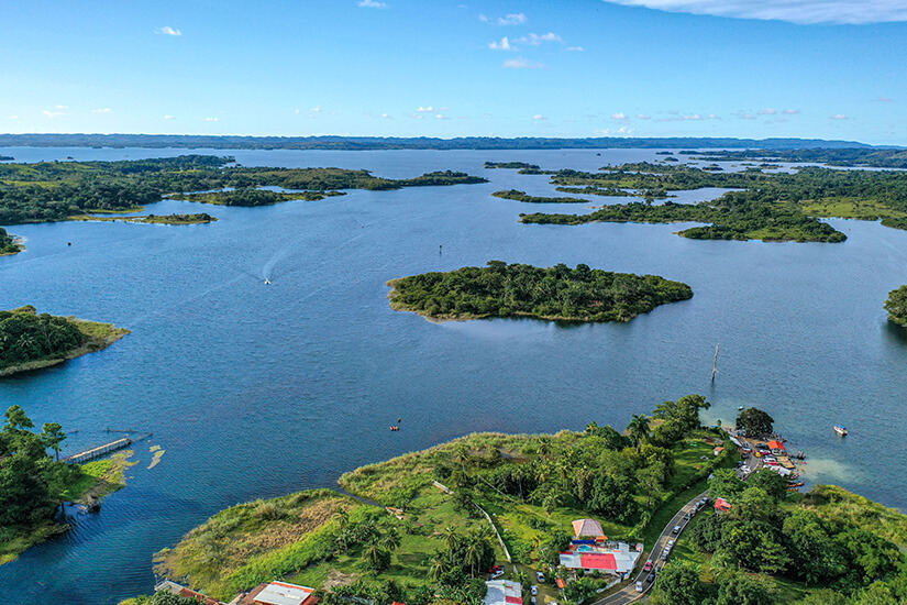 Panama City Lago Gatun