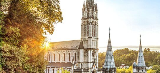 Lourdes: Pilgerstadt in Frankreich