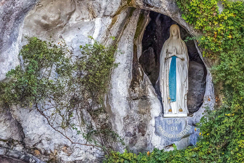 Lourdes Grotte de Massabielle