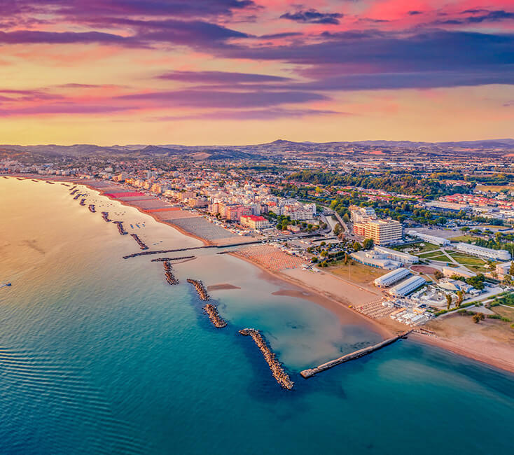Cattolica in Italien Altstadt, Strand und Aktivitäten