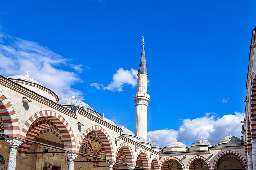 Uec Serefeli Moschee