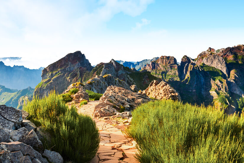 Azoren oder Madeira Berge