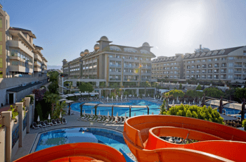 1747739815_Aydiey King Aydinbey King's Palace & Spa