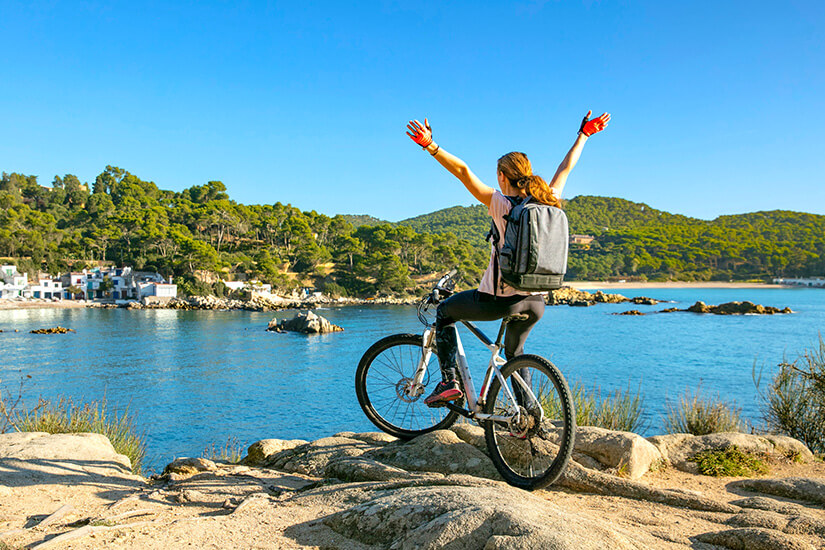 Entdeckt die Schönheit der Region auf zwei Rädern
