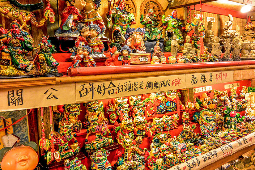 Volkstuemliche Schmuckstuecke Taiwan