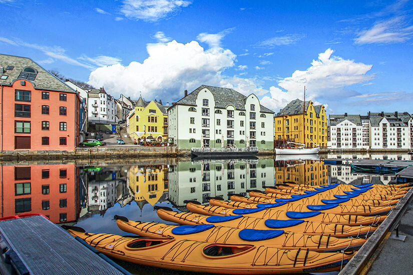 Ålesund Norwegen Kajak