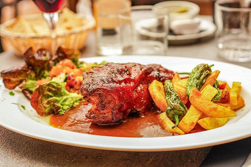 Mallorca Essen Lechona Asada