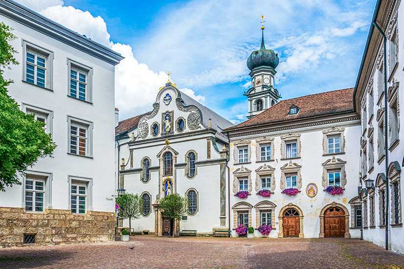 Hall in Tirol Stiftsplatz