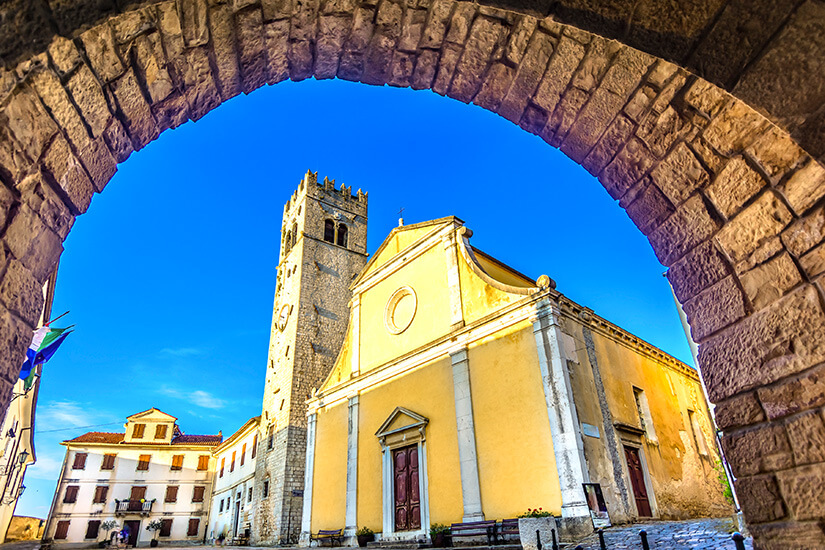 Motovun Stephanskirche