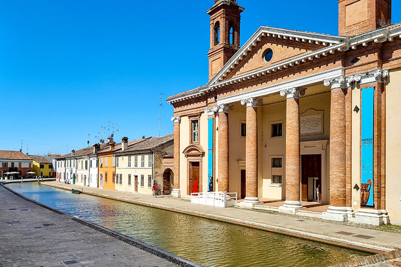 Comacchio Italien Museum