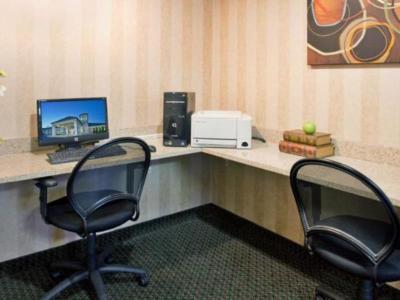Hotel Comfort Inn & Suites NW Milwaukee - Bild 5