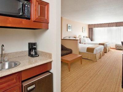 Hotel Comfort Inn & Suites NW Milwaukee - Bild 2