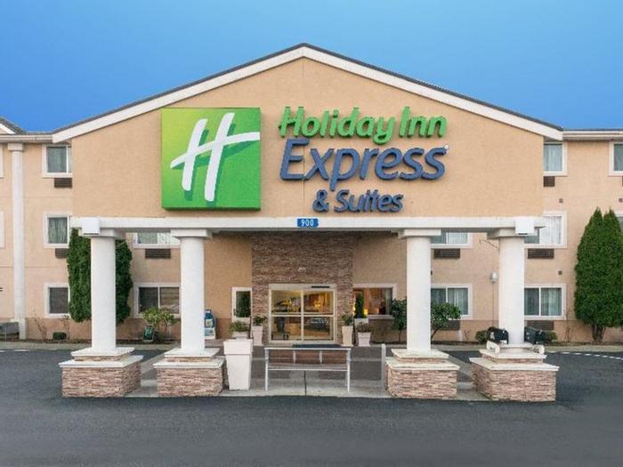 Holiday Inn Express Hotel & Suites Burlington - Bild 1