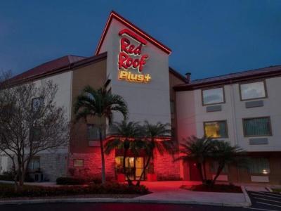 Hotel Red Roof PLUS+ West Palm Beach - Bild 4