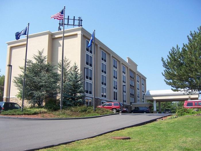 Hotel Holiday Inn Express Wilkes-Barre East - Bild 1