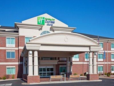 Holiday Inn Express & Suites Louisville South - Hillview
